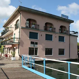 Ristorante Punta Dell'est 3*, Clusane Italien