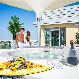 Colombo 4*, Lido di Jesolo Italien